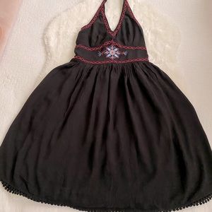 HOLLISTER HALTER DRESS IN SIZE SMALL